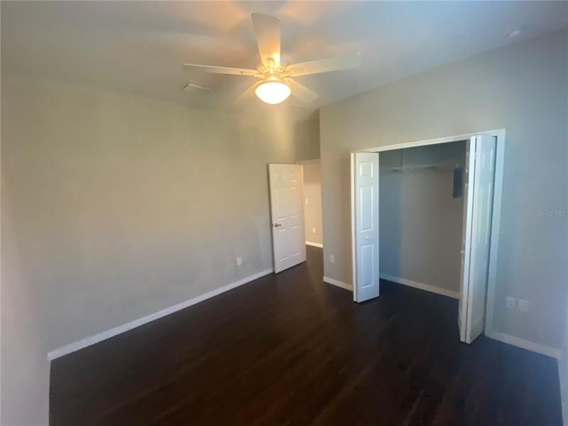 Recently Rented: $2,300 (3 beds, 2 baths, 2236 Square Feet)