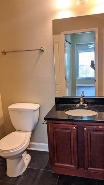 Recently Rented: $1,495 (2 beds, 1 baths, 830 Square Feet)