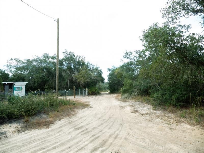 Vendido Recientemente: $4,497 (0.19 acres)