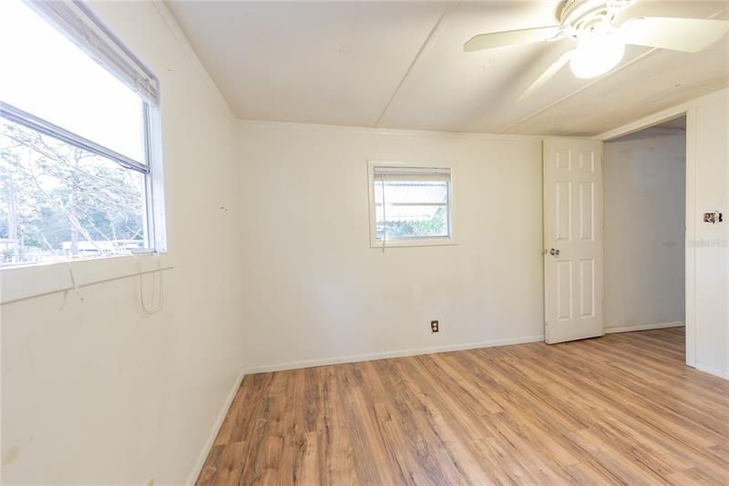 Recently Sold: $55,000 (2 beds, 1 baths, 672 Square Feet)