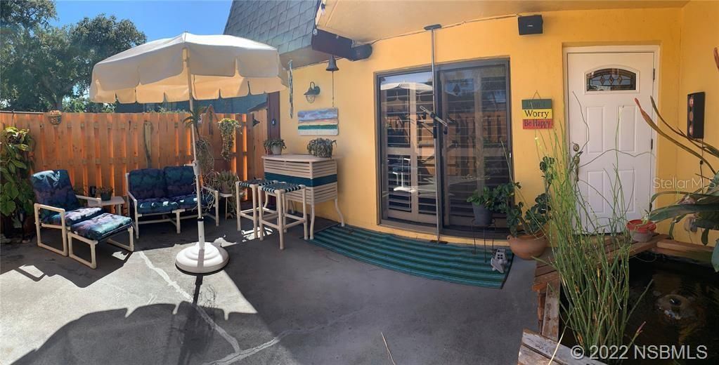 Recently Sold: $310,000 (2 beds, 2 baths, 1328 Square Feet)