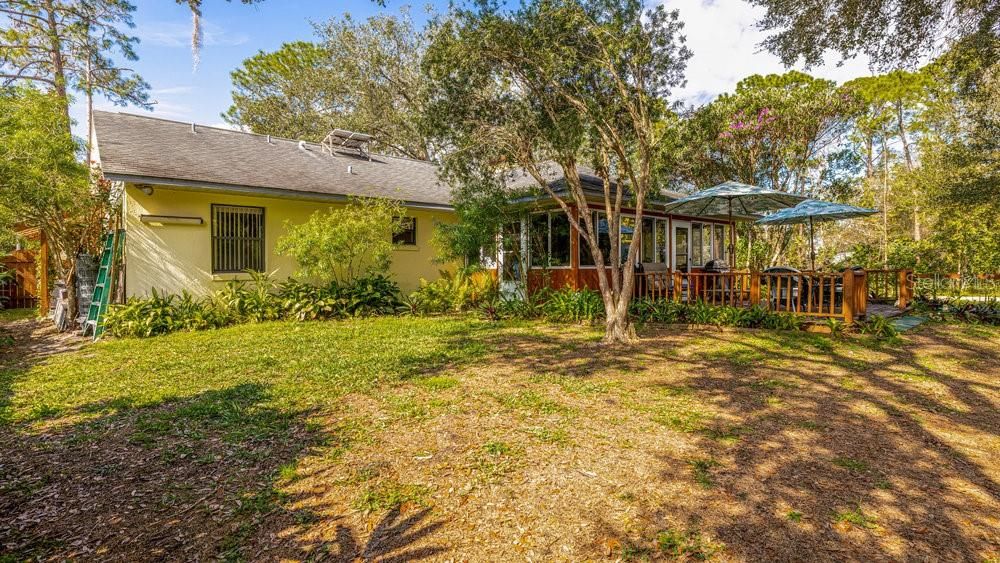 Vendido Recientemente: $289,000 (2 camas, 3 baños, 1762 Pies cuadrados)