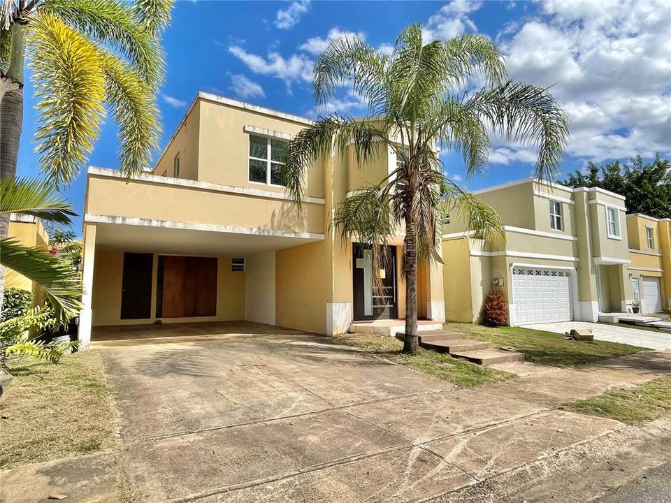 Vendido Recientemente: $181,000 (4 camas, 2 baños, 1720 Pies cuadrados)