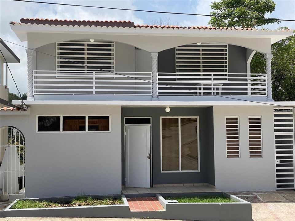 Vendido Recientemente: $155,000 (5 camas, 2 baños, 1527 Pies cuadrados)