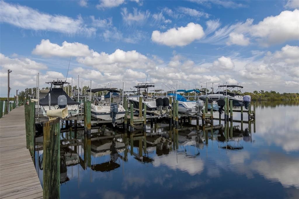 For Rent: $10,500 (5 beds, 4 baths, 4130 Square Feet)