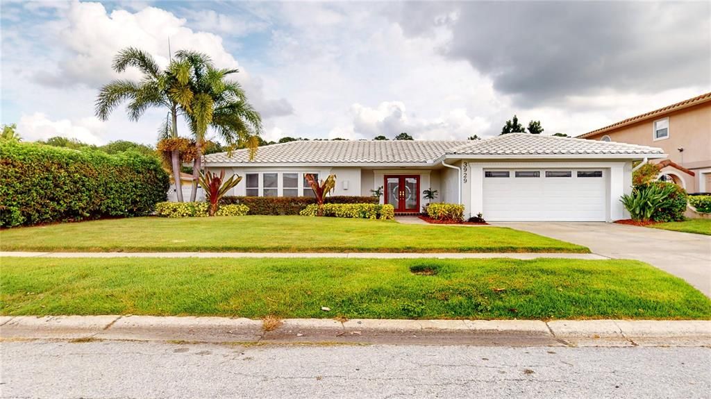 Recently Rented: $5,500 (4 beds, 2 baths, 1881 Square Feet)