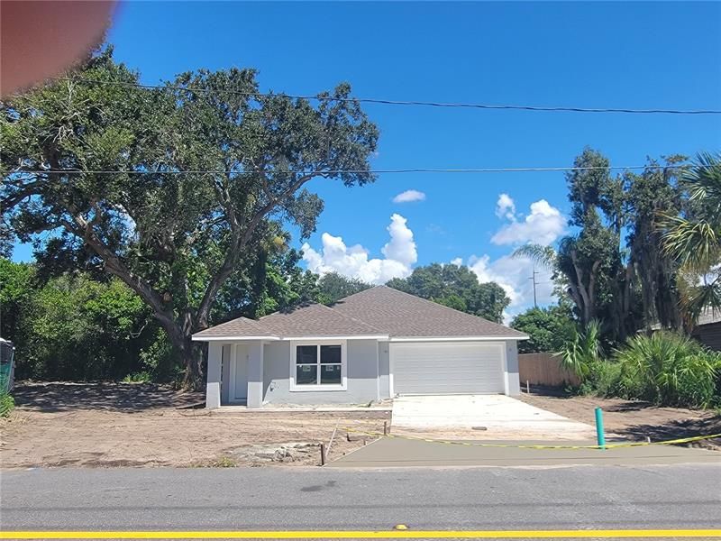 Recently Sold: $258,900 (3 beds, 2 baths, 1421 Square Feet)