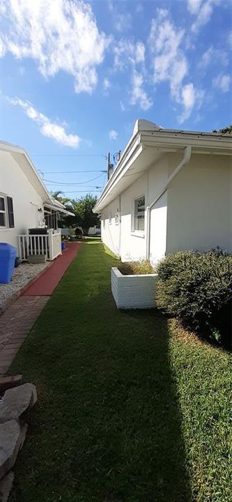 Vendido Recientemente: $234,900 (2 camas, 2 baños, 1649 Pies cuadrados)