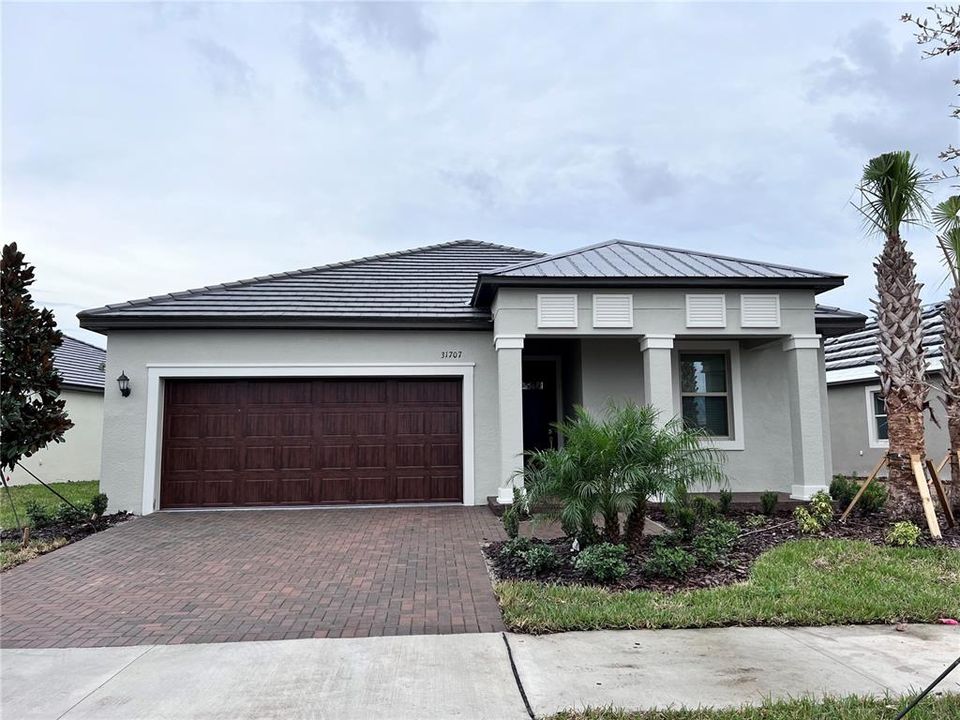 Recently Sold: $387,835 (2 beds, 2 baths, 1683 Square Feet)