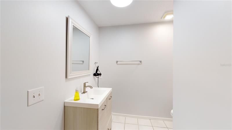 Recently Rented: $2,750 (2 beds, 2 baths, 1511 Square Feet)