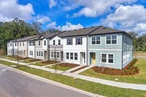 Recently Sold: $319,000 (3 beds, 2 baths, 1570 Square Feet)