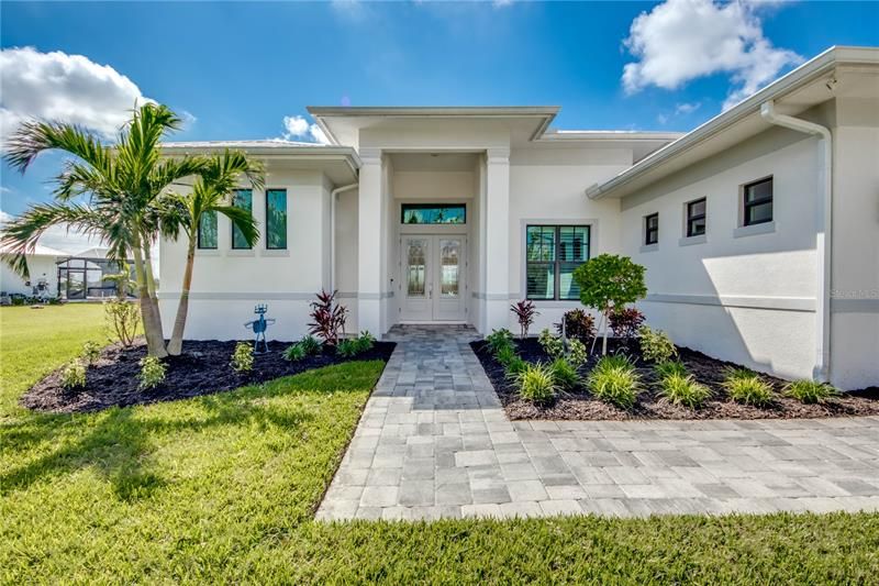 Recently Sold: $1,275,000 (3 beds, 3 baths, 2777 Square Feet)