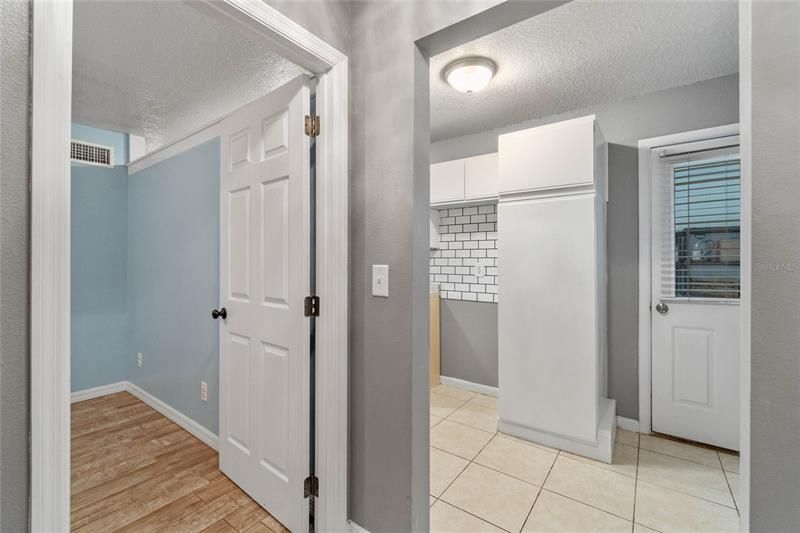 Recently Sold: $299,000 (2 beds, 1 baths, 589 Square Feet)