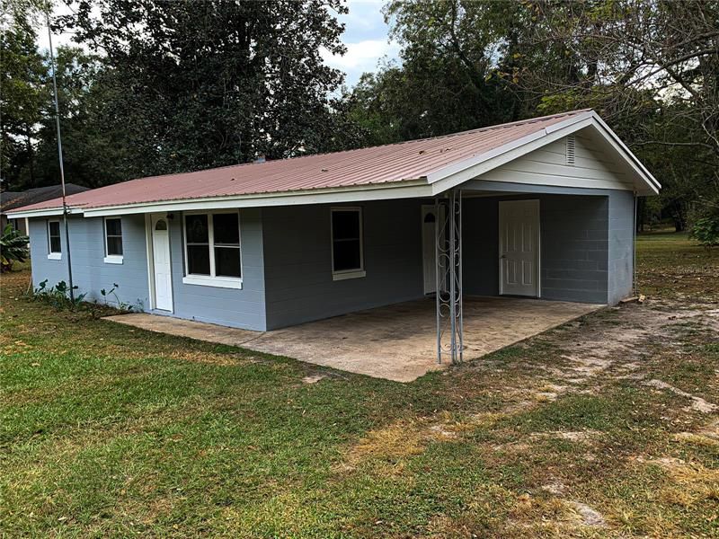 Recently Sold: $170,000 (3 beds, 1 baths, 925 Square Feet)