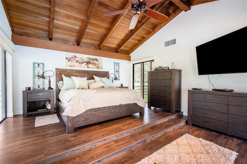 Master Bedroom Closet