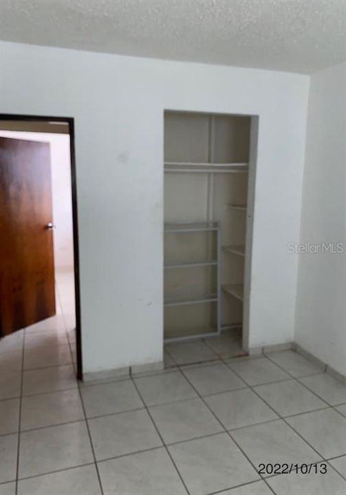 Vendido Recientemente: $52,400 (2 camas, 1 baños, 900 Pies cuadrados)