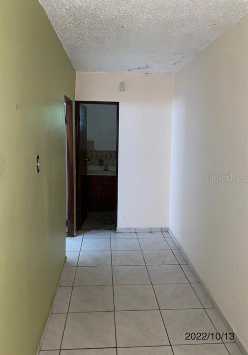 Vendido Recientemente: $52,400 (2 camas, 1 baños, 900 Pies cuadrados)