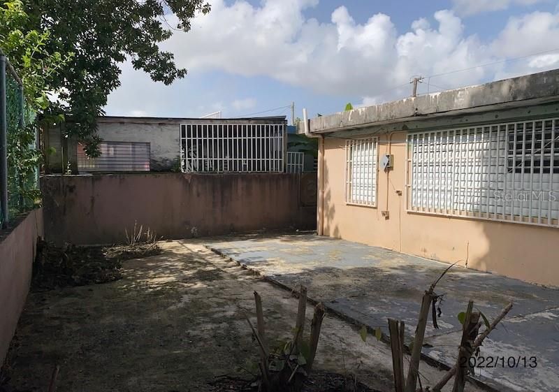 Vendido Recientemente: $52,400 (2 camas, 1 baños, 900 Pies cuadrados)