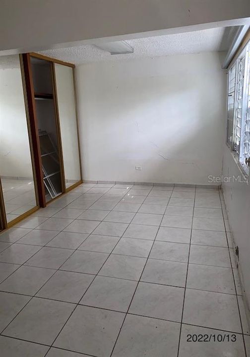 Vendido Recientemente: $52,400 (2 camas, 1 baños, 900 Pies cuadrados)