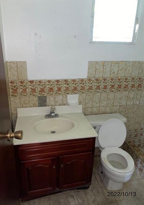 Vendido Recientemente: $52,400 (2 camas, 1 baños, 900 Pies cuadrados)