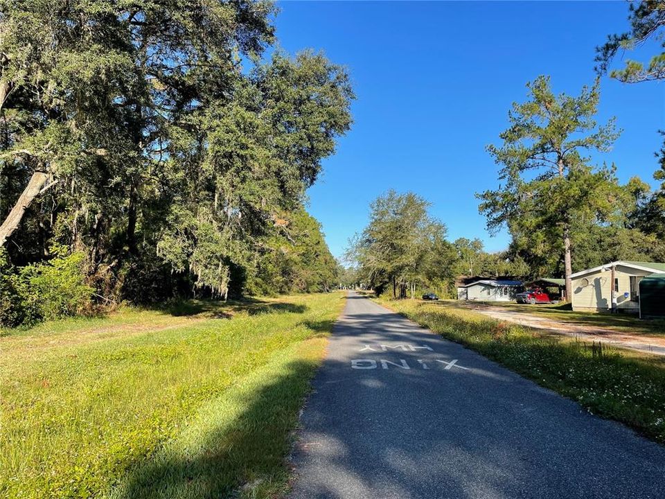 На продажу: $75,000 (3.65 acres)