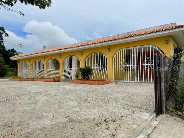 Vendido Recientemente: $140,000 (2 camas, 2 baños, 1100 Pies cuadrados)