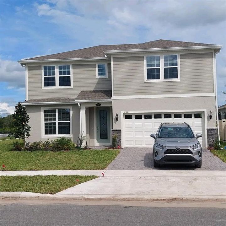 Recently Sold: $585,030 (4 beds, 4 baths, 2908 Square Feet)