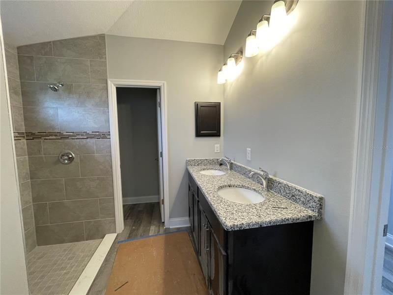 Recently Sold: $267,065 (3 beds, 2 baths, 1768 Square Feet)