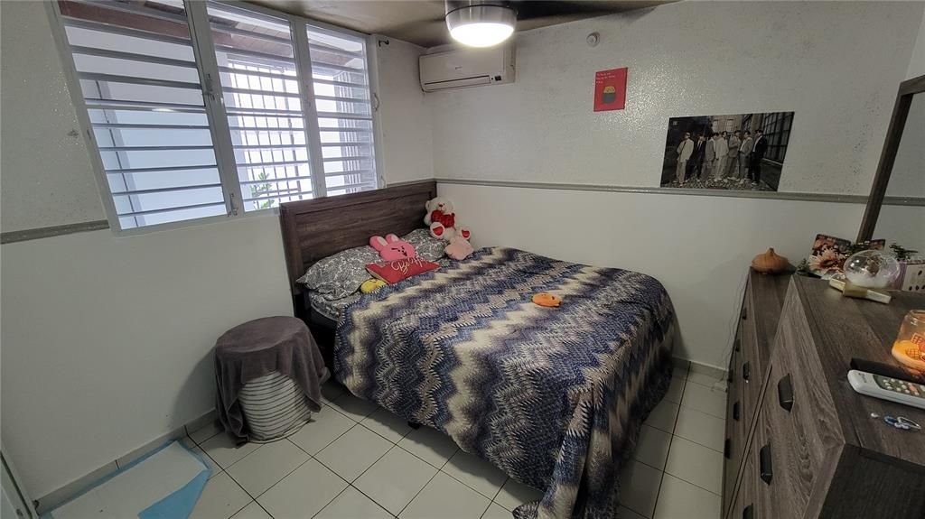 Vendido Recientemente: $160,000 (3 camas, 2 baños, 1126 Pies cuadrados)