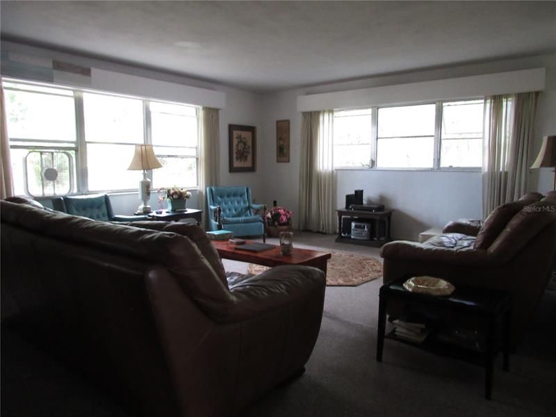 For Sale: $234,990 (3 beds, 2 baths, 2040 Square Feet)