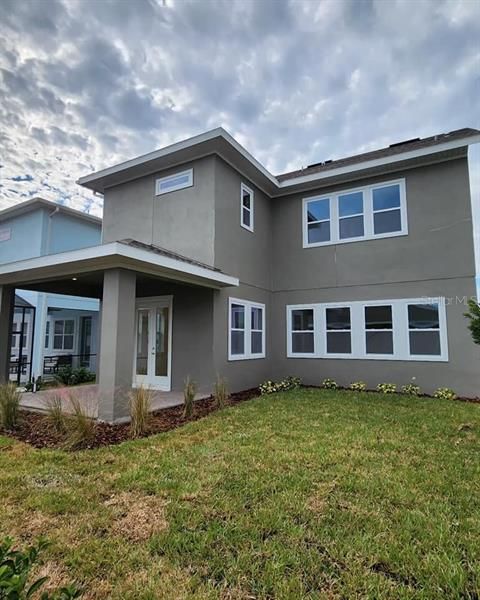 Recently Sold: $570,427 (3 beds, 2 baths, 2445 Square Feet)