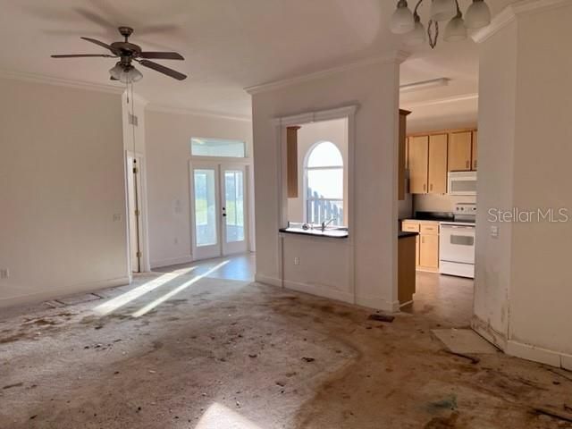 Recently Sold: $219,900 (3 beds, 2 baths, 1561 Square Feet)