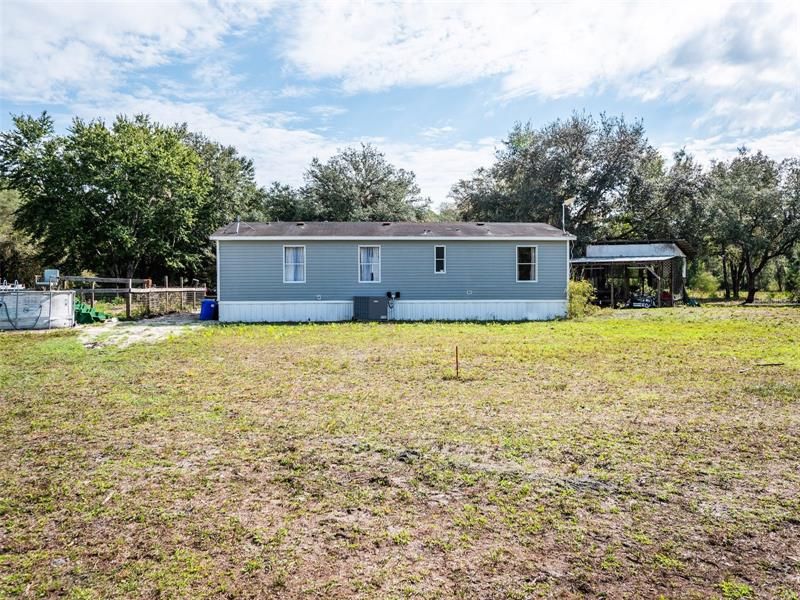 Recently Sold: $230,000 (3 beds, 2 baths, 1188 Square Feet)