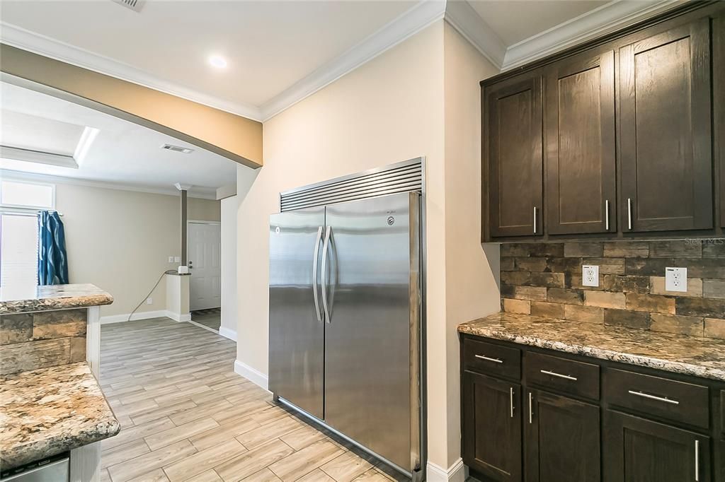 Recently Sold: $299,000 (3 beds, 2 baths, 1920 Square Feet)