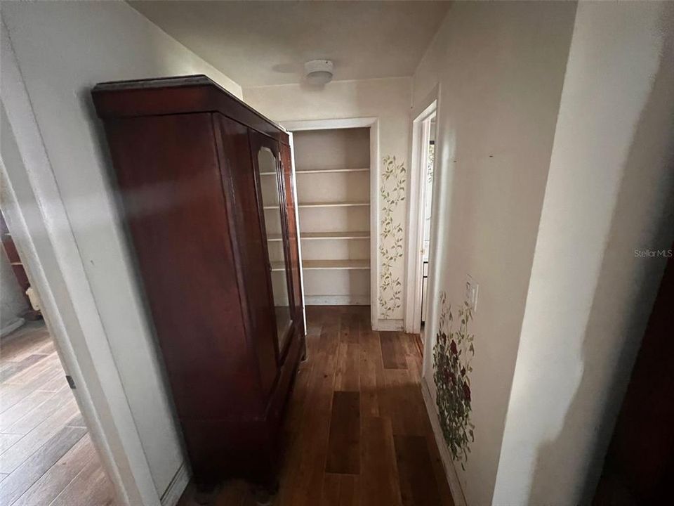 Vendido Recientemente: $275,000 (3 camas, 2 baños, 1615 Pies cuadrados)