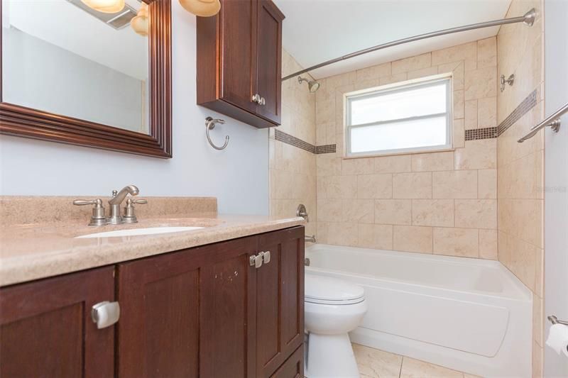 Недавно арендовано: $2,495 (3 спален, 2 ванн, 1647 Квадратных фут)