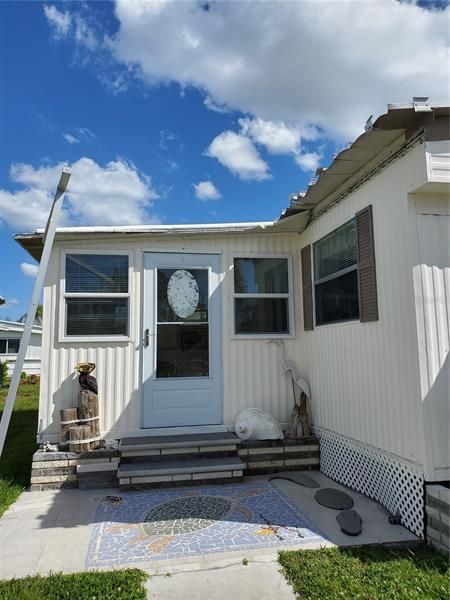 Recently Sold: $75,000 (2 beds, 2 baths, 854 Square Feet)