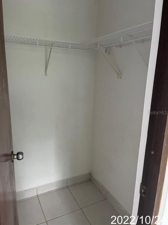 Vendido Recientemente: $89,900 (2 camas, 1 baños, 793 Pies cuadrados)