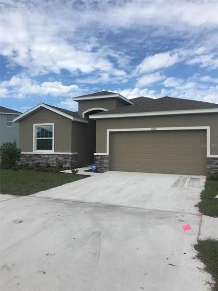 Recently Sold: $439,425 (4 beds, 2 baths, 2045 Square Feet)