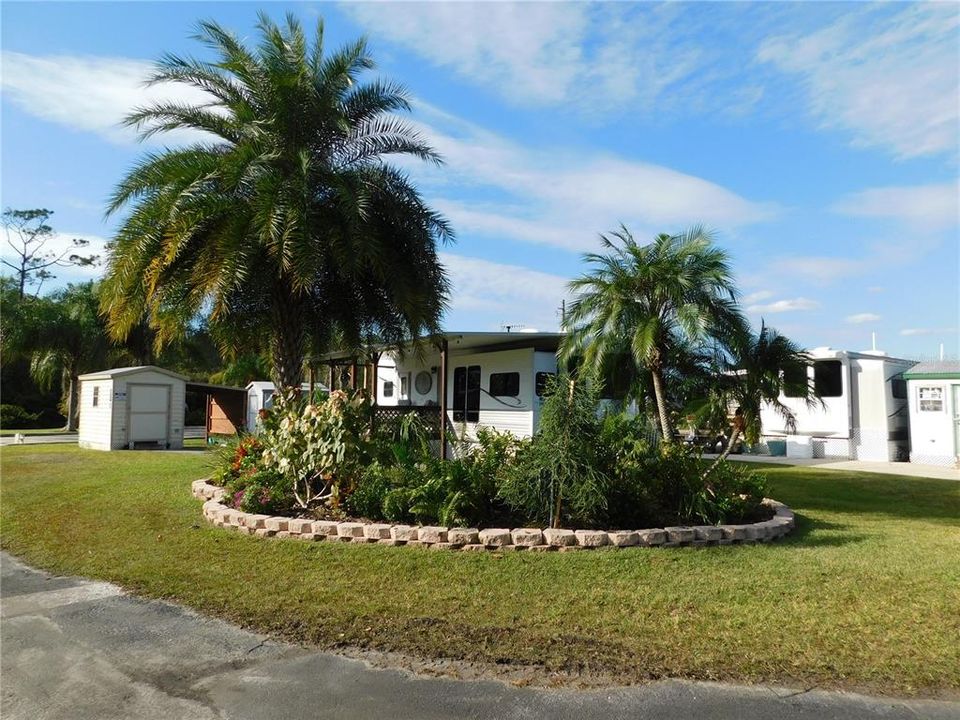 最近售出: $99,550 (0.11 acres)