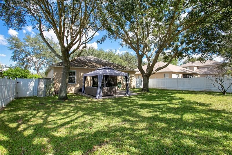 Recently Sold: $365,000 (3 beds, 2 baths, 1707 Square Feet)