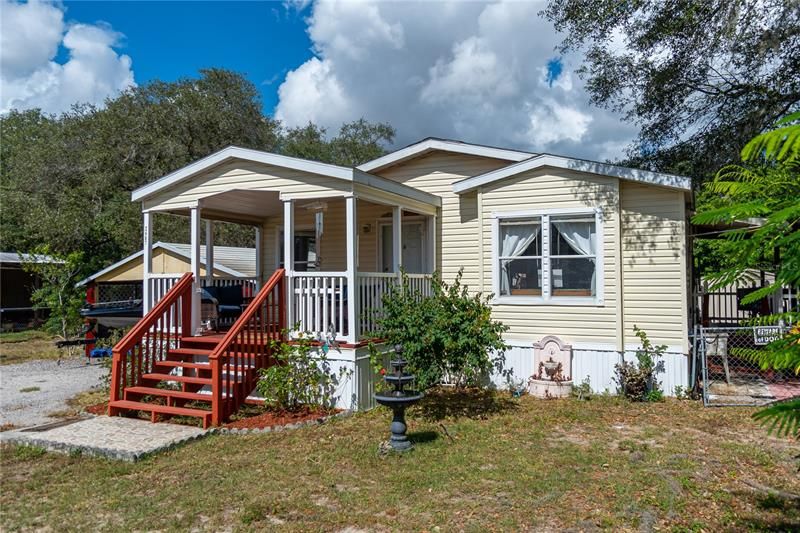 Recently Sold: $199,900 (3 beds, 2 baths, 1352 Square Feet)