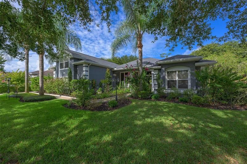 Recently Sold: $869,000 (5 beds, 4 baths, 4123 Square Feet)