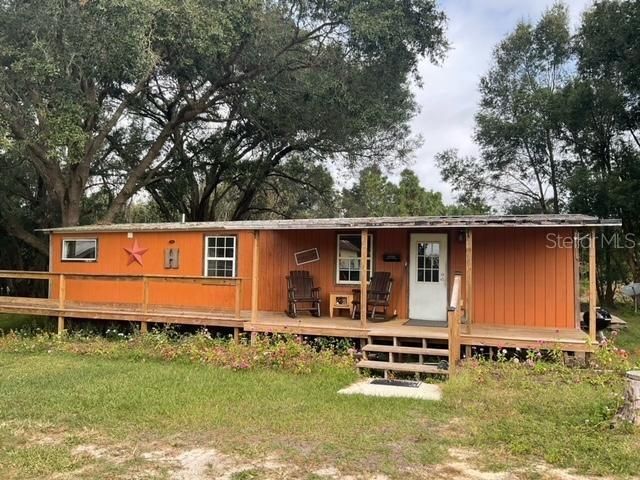 Recently Sold: $225,000 (2 beds, 1 baths, 920 Square Feet)