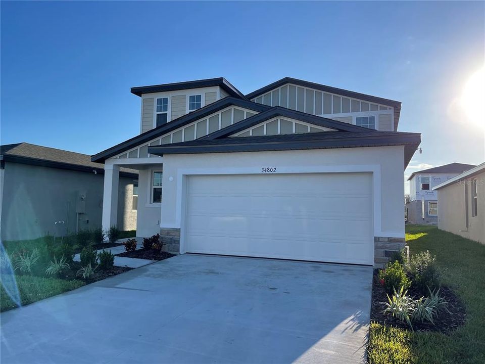 Recently Sold: $400,315 (4 beds, 2 baths, 2168 Square Feet)