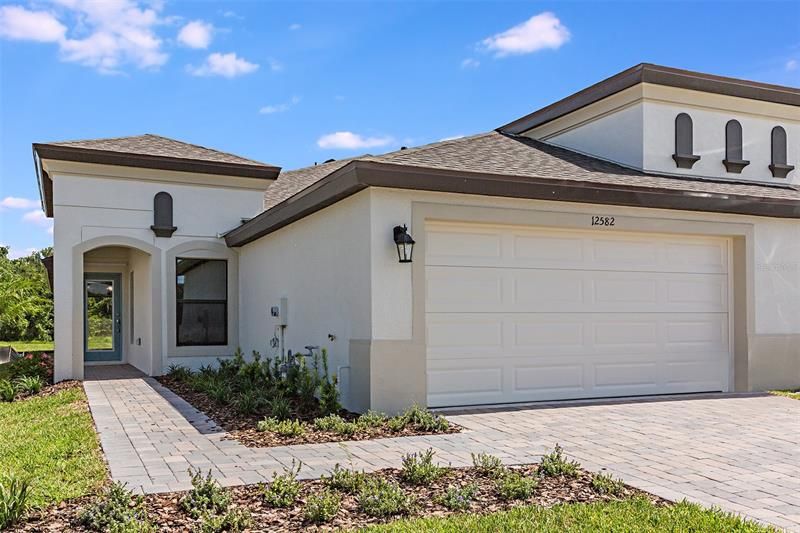 Recently Sold: $427,965 (3 beds, 2 baths, 1534 Square Feet)