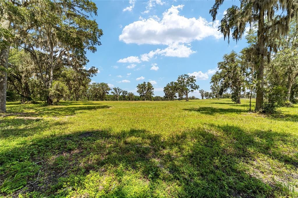 For Sale: $687,150 (25.45 acres)