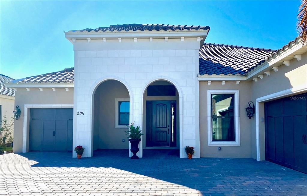 Recently Sold: $1,034,582 (3 beds, 3 baths, 2855 Square Feet)