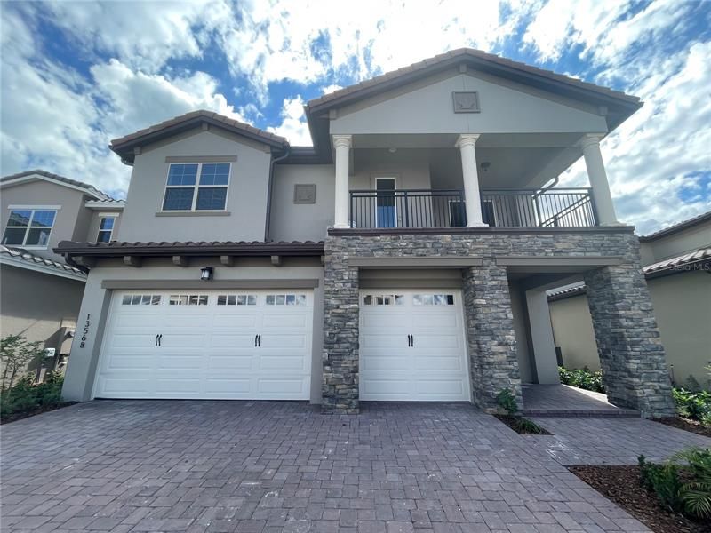 Recently Sold: $1,047,013 (5 beds, 5 baths, 4158 Square Feet)