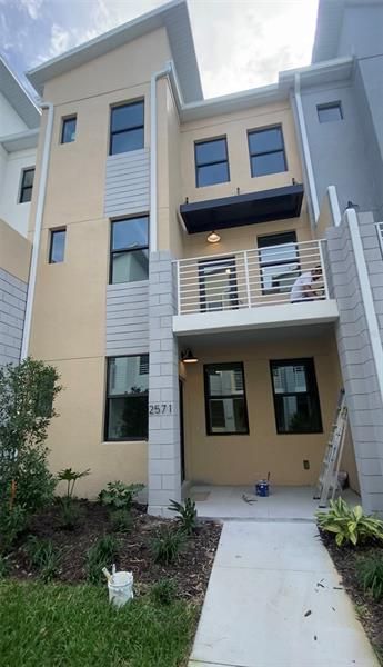 Recently Sold: $477,612 (2 beds, 2 baths, 1678 Square Feet)
